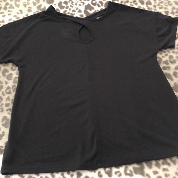 Old Navy Girls Active Go Dry Cutout Tee in Black Size XL 14 - Picture 12 of 15